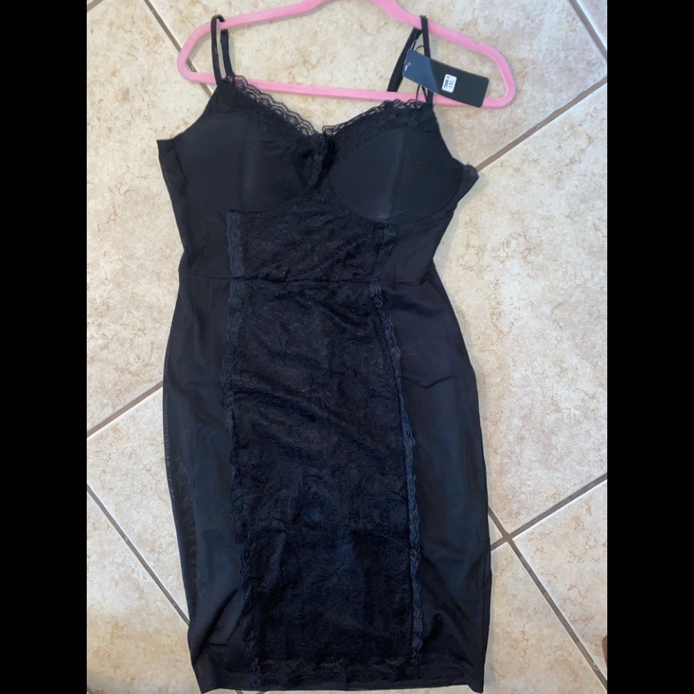 Black lace dress